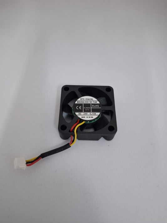מאוורר ל CENTAURI CARBON
